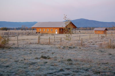 Beauty's Barn October 9